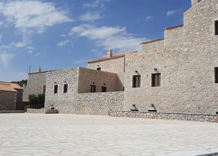 Koukouri Village فندق